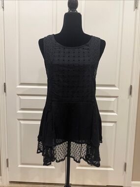 hazel Black Eyelet & Lace Panel Sleeveless Tank